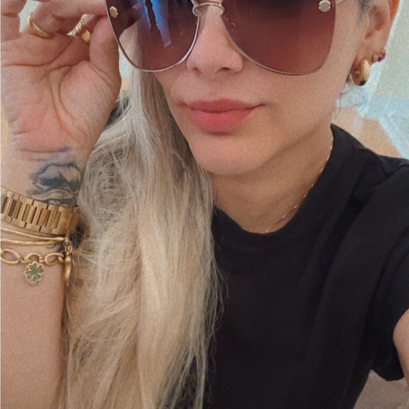 Sunglasses Salvatore Ferragamo - Picture 2 of 5